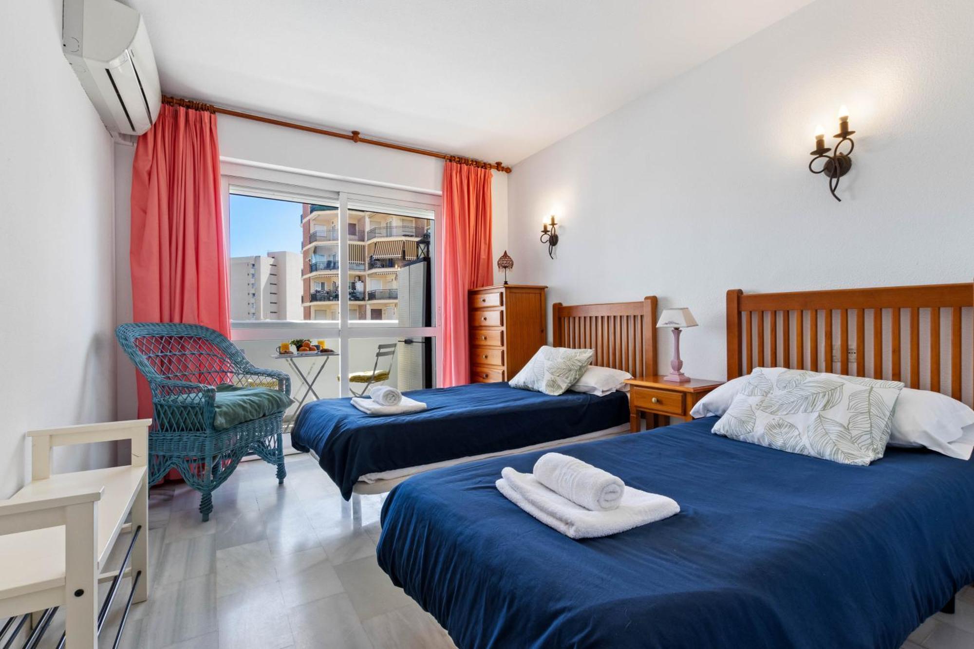 Erisa 52 By Ivi Real Estate Lägenhet Torremolinos Exteriör bild